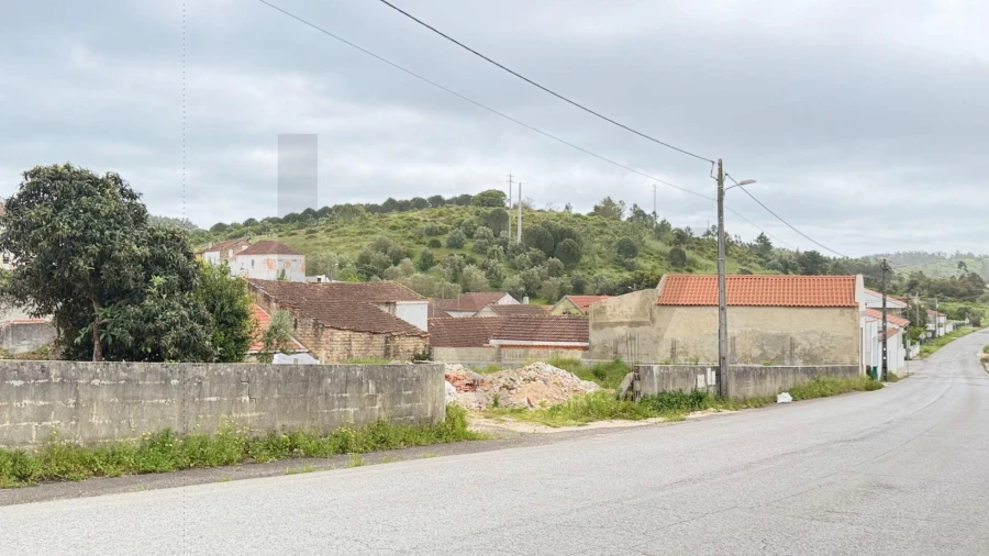 Moradia T3 para Venda em Rio Maior Foto 10
