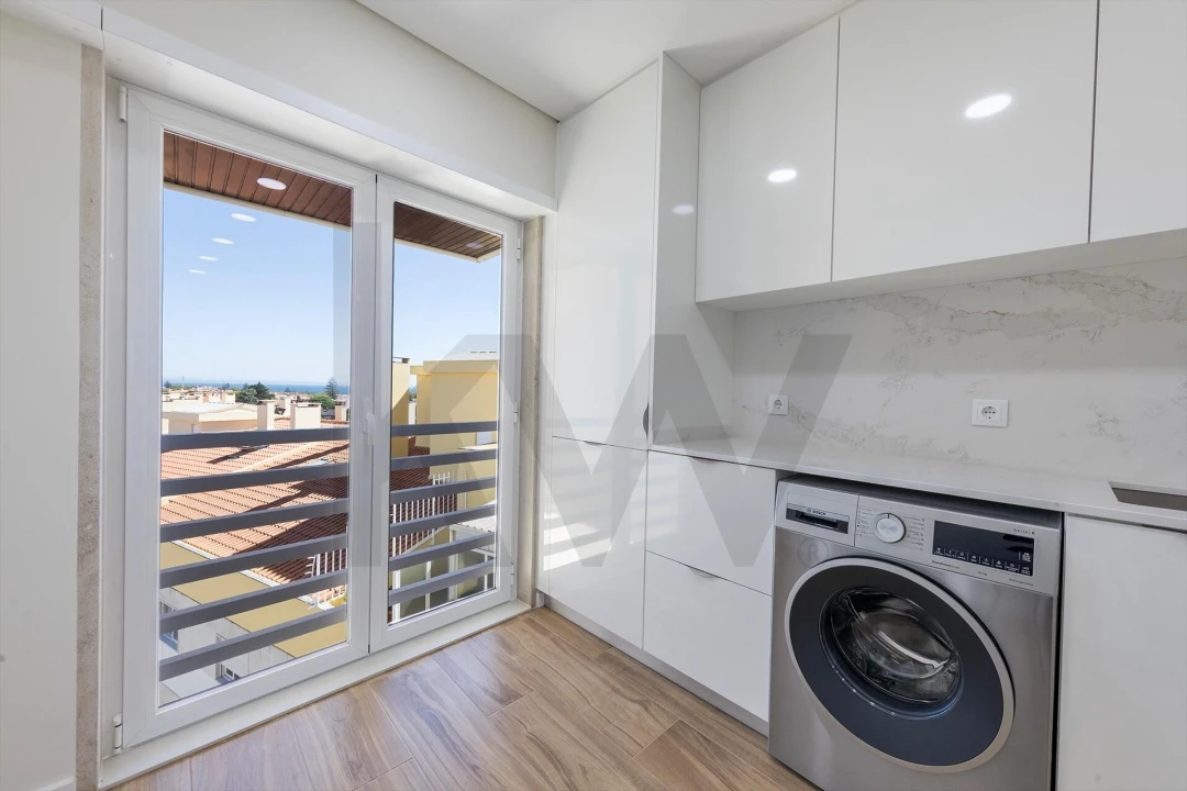 Apartamento T3 para Venda em Carcavelos e Parede Foto 35