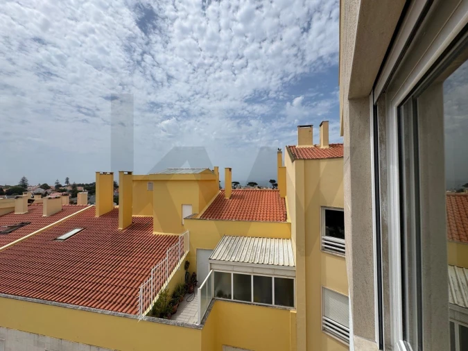 Apartamento T3 para Venda em Carcavelos e Parede Foto 14