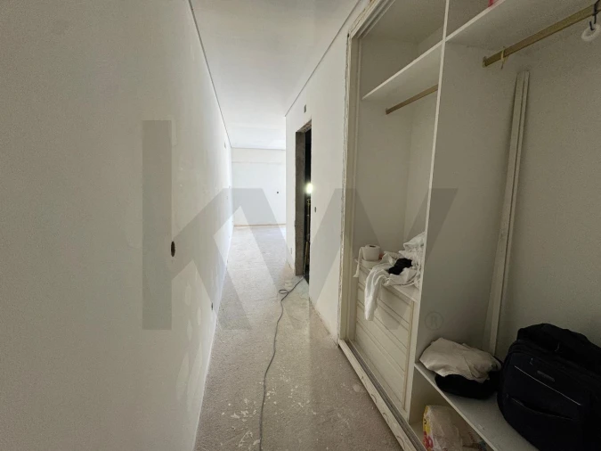 Apartamento T3 para Venda em Carcavelos e Parede Foto 12