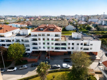 Apartamento T3 para Venda em Santa Marinha e São Pedro da Afurada