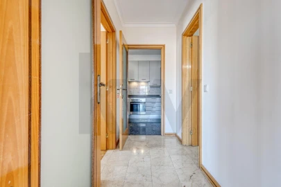 Apartamento T3 para Venda em Santa Marinha e São Pedro da Afurada