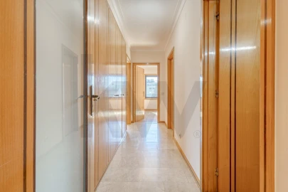 Apartamento T3 para Venda em Santa Marinha e São Pedro da Afurada
