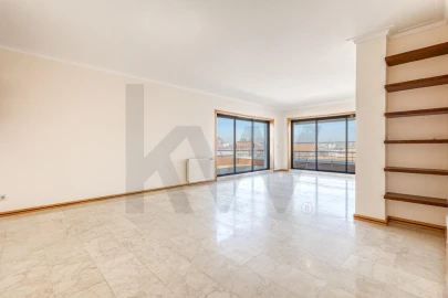 Apartamento T3 para Venda em Santa Marinha e São Pedro da Afurada