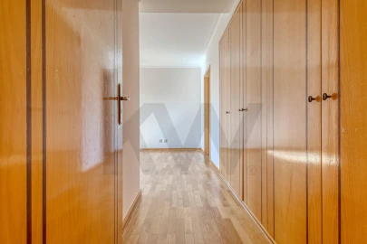 Apartamento T3 para Venda em Santa Marinha e São Pedro da Afurada