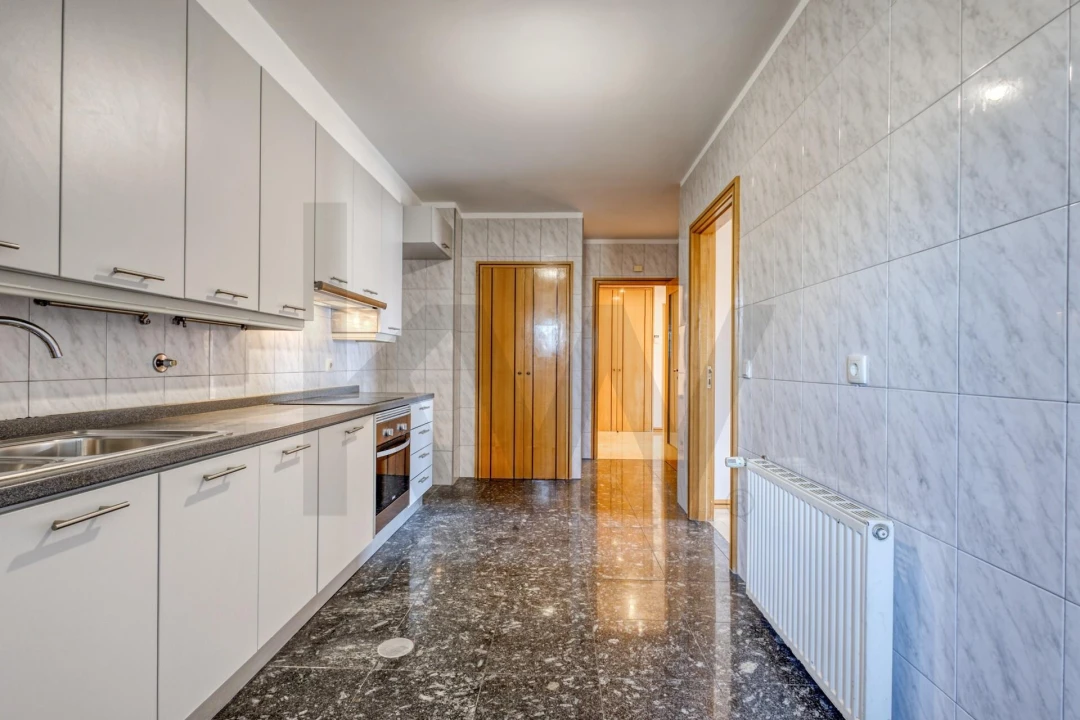 Apartamento T3 para Venda em Santa Marinha e São Pedro da Afurada Foto 11