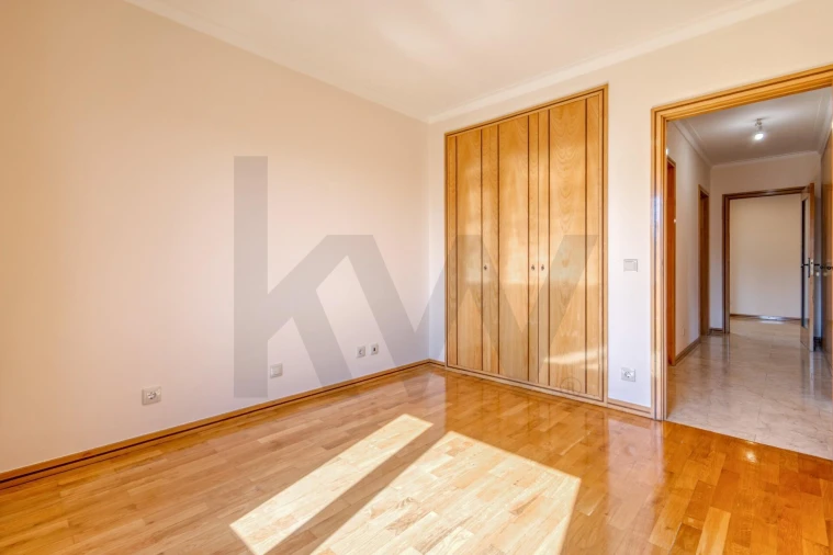 Apartamento T3 para Venda em Santa Marinha e São Pedro da Afurada Foto 23