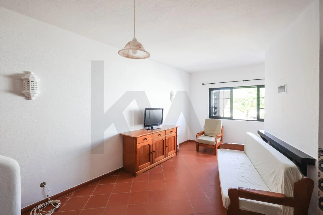 Apartamento T3 para Arrendamento em Porches Foto 11