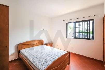 Apartamento T3 para Arrendamento em Porches