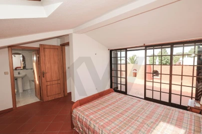 Apartamento T3 para Arrendamento em Porches