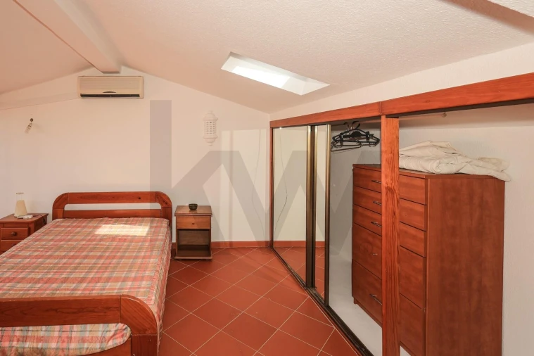 Apartamento T3 para Arrendamento em Porches Foto 19