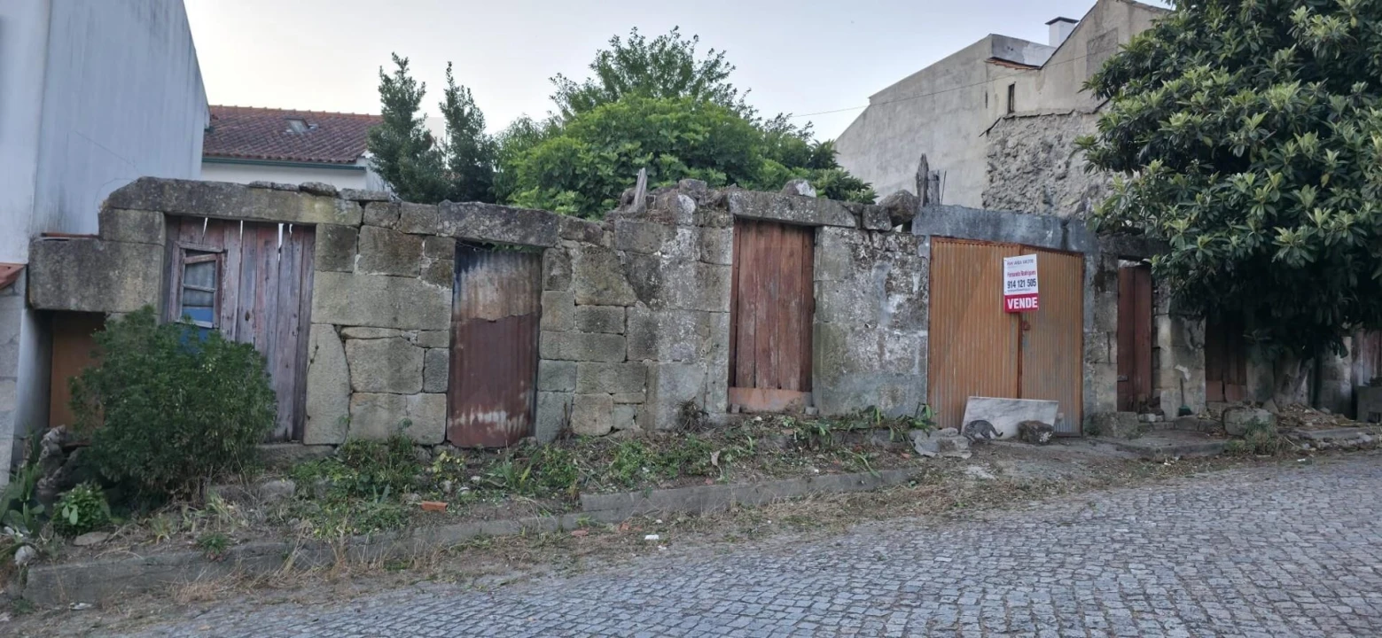Moradia T5 para Venda em São Pedro do Sul, Várzea e Baiões Foto 1