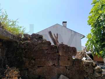 Moradia T5 para Venda em São Pedro do Sul, Várzea e Baiões