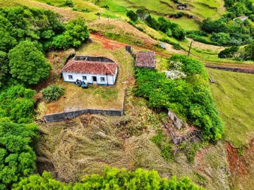 Moradia para Venda em Santa Barbara