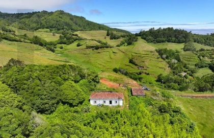 Moradia T2 para Venda em Santa Barbara