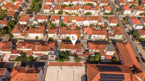 Moradia T3 para Venda em Santo Antonio dos Olivais