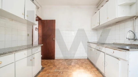Moradia T3 para Venda em Santo Antonio dos Olivais