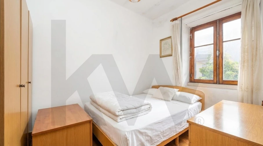 Moradia T3 para Venda em Santo Antonio dos Olivais Foto 17