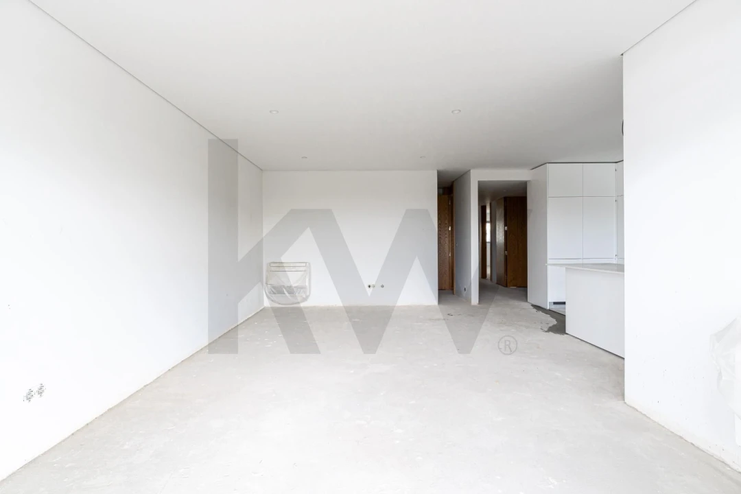 Apartamento T2 para Venda em Cidade da Maia Foto 3