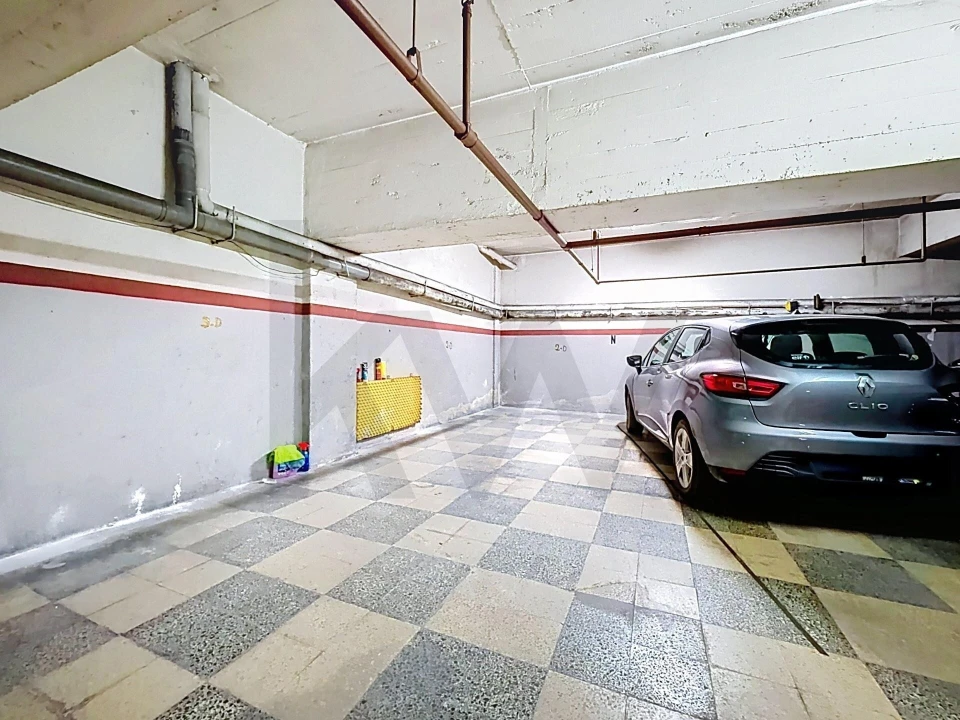 Apartamento T2 para Arrendamento em Campo de Ourique Foto 23