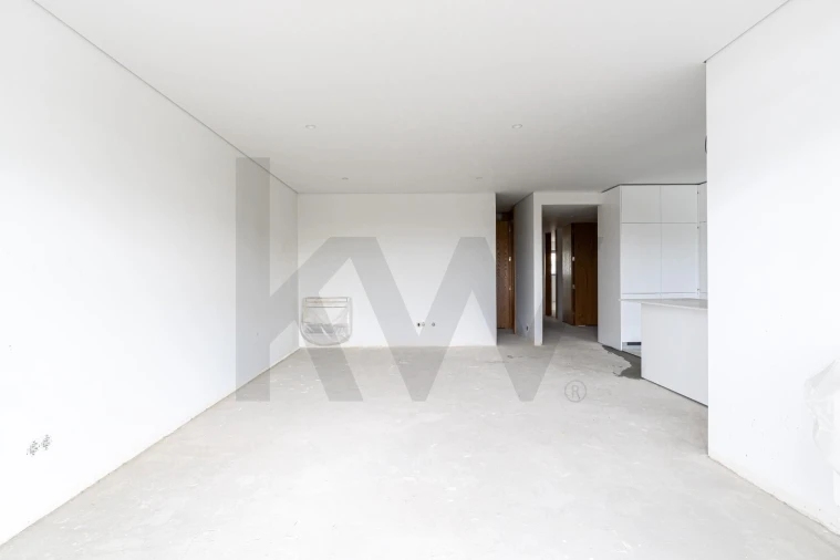 Apartamento T2 para Venda em Cidade da Maia Foto 3