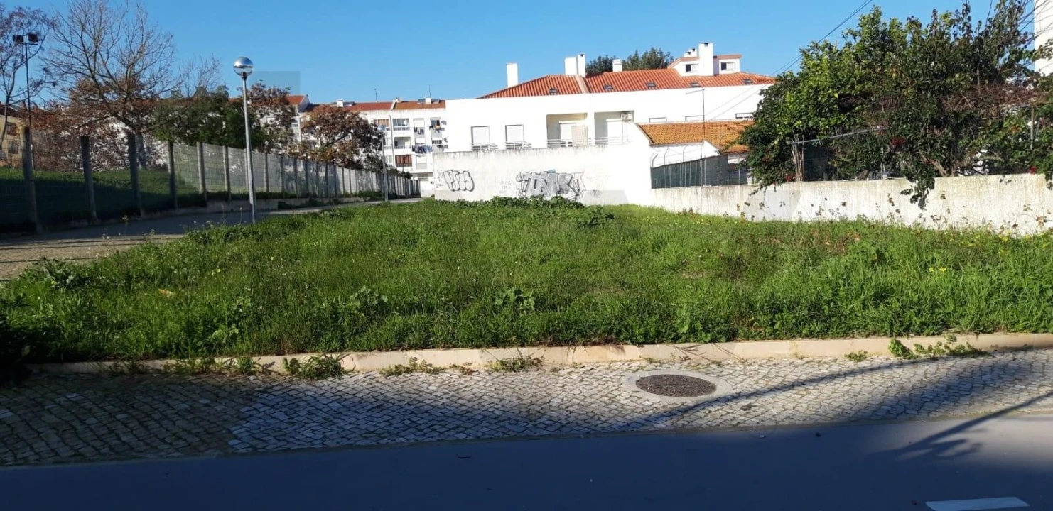 Terreno para Venda em Baixa da Banheira e Vale da Amoreira Foto 8