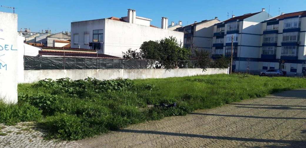 Terreno para Venda em Baixa da Banheira e Vale da Amoreira Foto 6