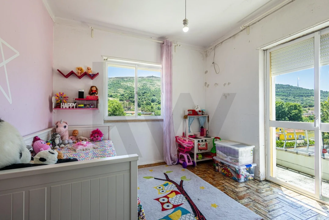 Apartamento T3 para Venda em Bucelas Foto 14