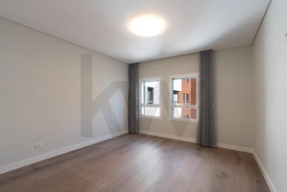 Apartamento T3 para Venda em Odivelas