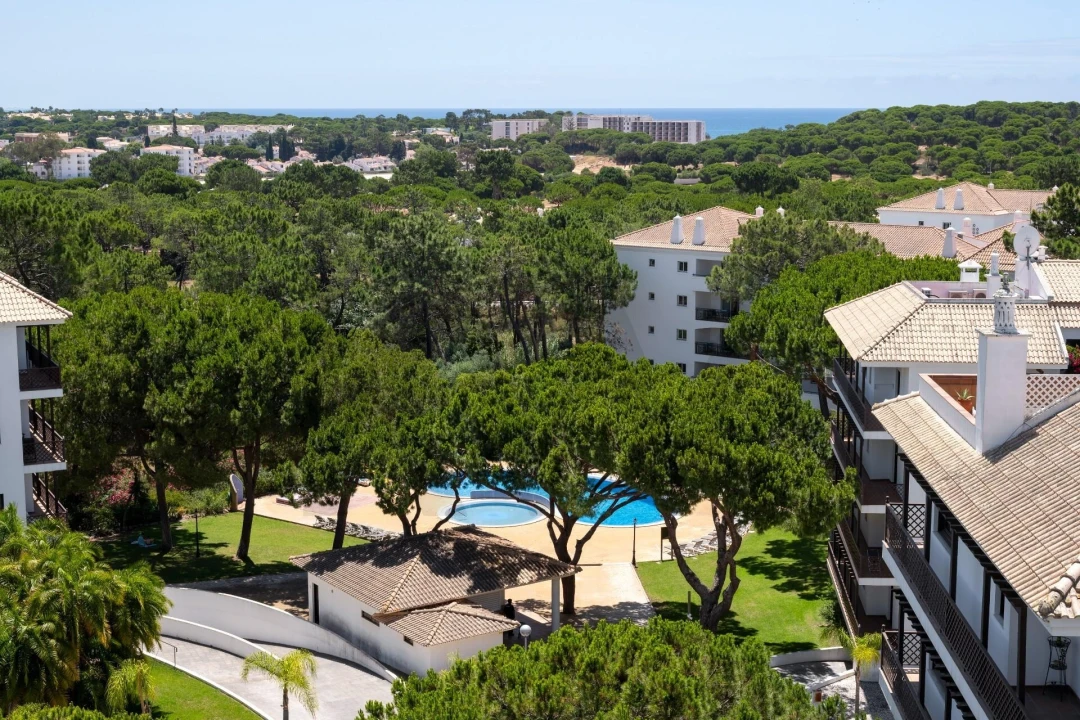 Apartamento T3 para Venda em Albufeira e Olhos de Água Foto 2