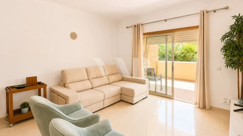 Moradia T4 para Venda em Quarteira