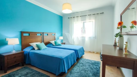 Moradia T4 para Venda em Olhão