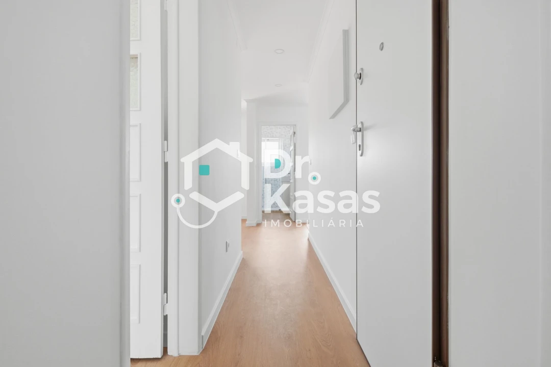 Apartamento T2 para Arrendamento em Alhos Vedros Foto 16