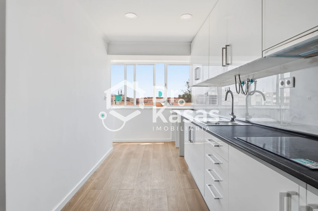 Apartamento T2 para Arrendamento em Alhos Vedros Foto 2