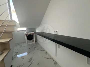 Moradia T4 para Venda em Lagos (São Sebastião e Santa Maria)