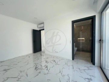 Moradia T4 para Venda em Lagos (São Sebastião e Santa Maria)