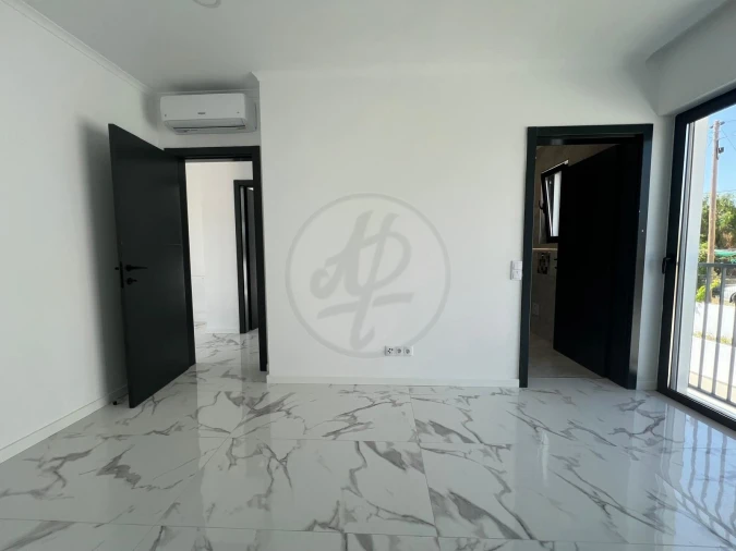 Moradia T4 para Venda em Lagos (São Sebastião e Santa Maria) Foto 39