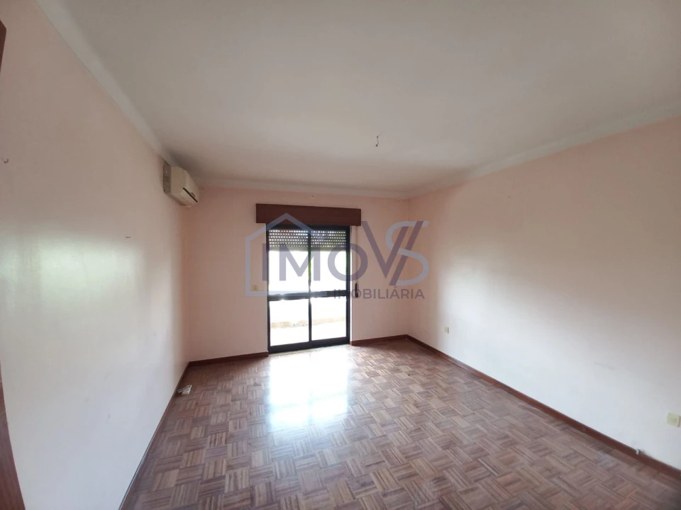 Moradia T4 para Venda em Nossa Sra de Fatima Foto 9