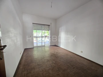 Apartamento T3 para Venda em União das Freguesias de Setúbal