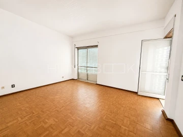 Apartamento T3 para Venda em União das Freguesias de Setúbal