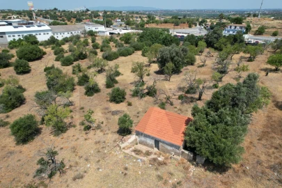 Terreno para Venda em Silves