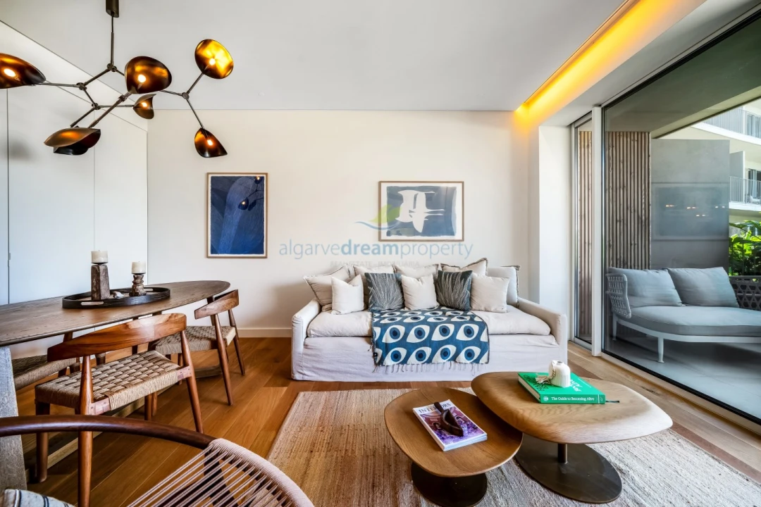 Apartamento T2 para Venda em Quarteira Foto 17