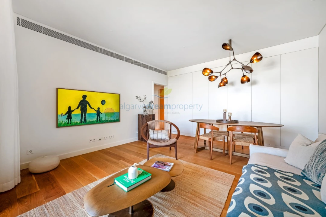 Apartamento T2 para Venda em Quarteira Foto 20