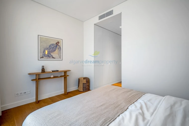 Apartamento T2 para Venda em Quarteira Foto 27