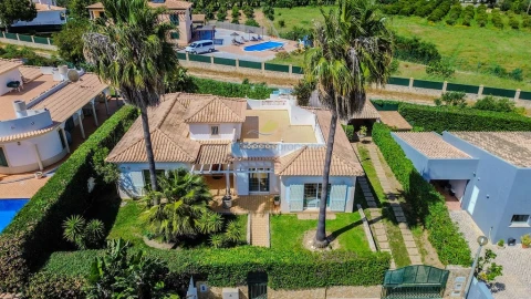 Moradia T3 para Venda em Albufeira e Olhos de Água