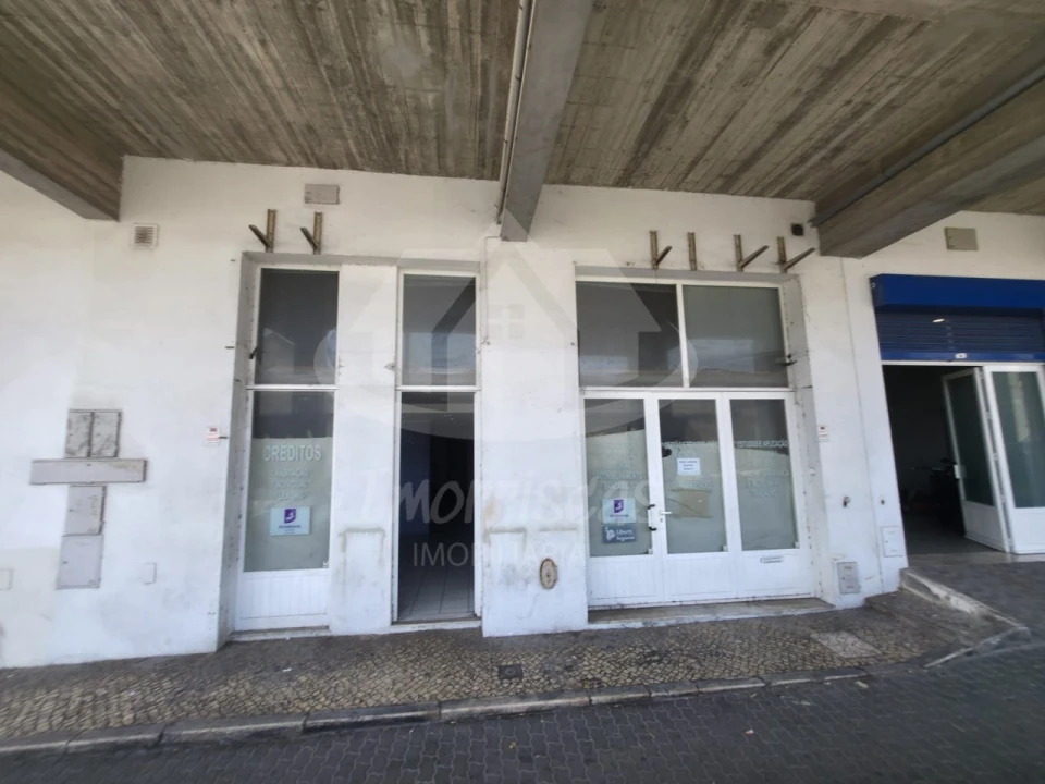 Armazém para Arrendamento em Póvoa de Santo Adrião e Olival Basto Foto 29