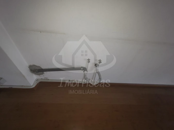 Armazém para Arrendamento em Póvoa de Santo Adrião e Olival Basto Foto 23