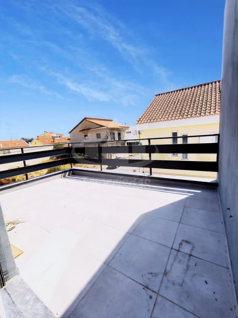 Moradia T3 para Venda em Fernao Ferro