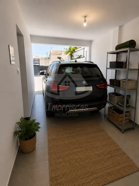 Moradia T3 para Venda em Fernao Ferro