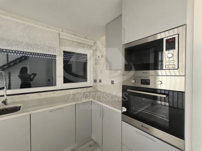 Moradia T3 para Venda em Fernao Ferro Foto 7